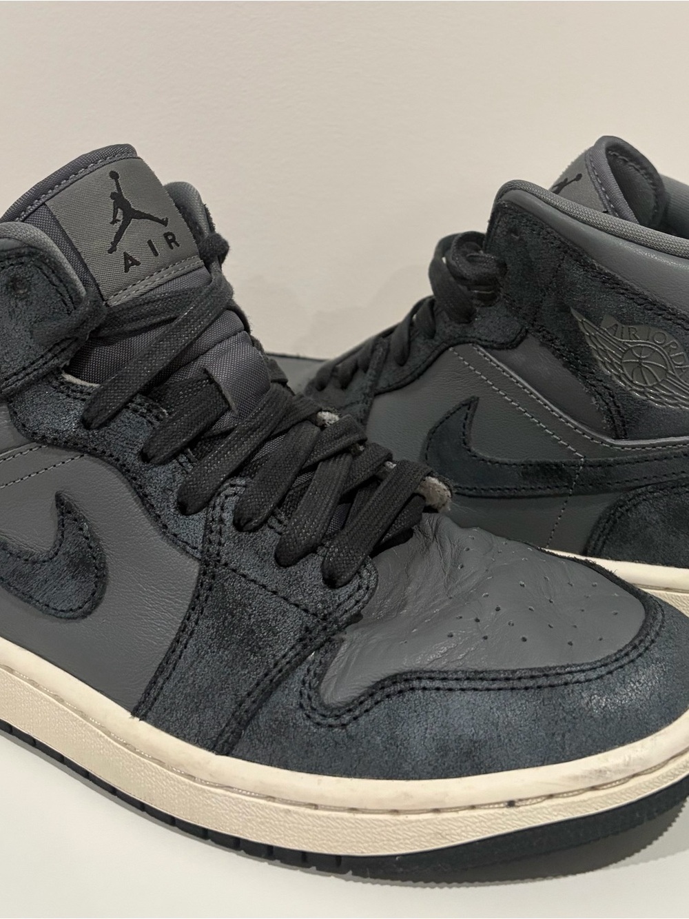 Nike Jordan Men's High-Top Sneakers - Gray